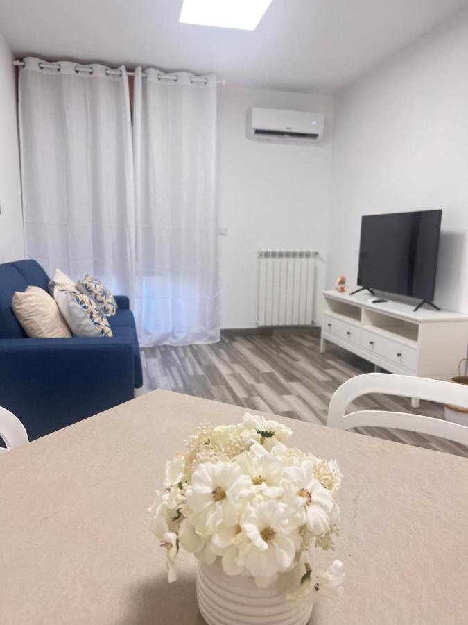 Apartment 77 Neapel